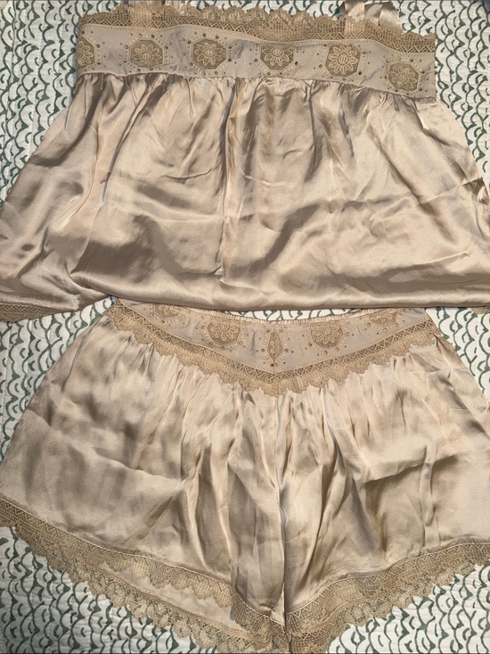 Intimissimi Other - Intimissimi Mid Summer Dream. Viscose Satin Lace-Trim Camisole & Shorts Set